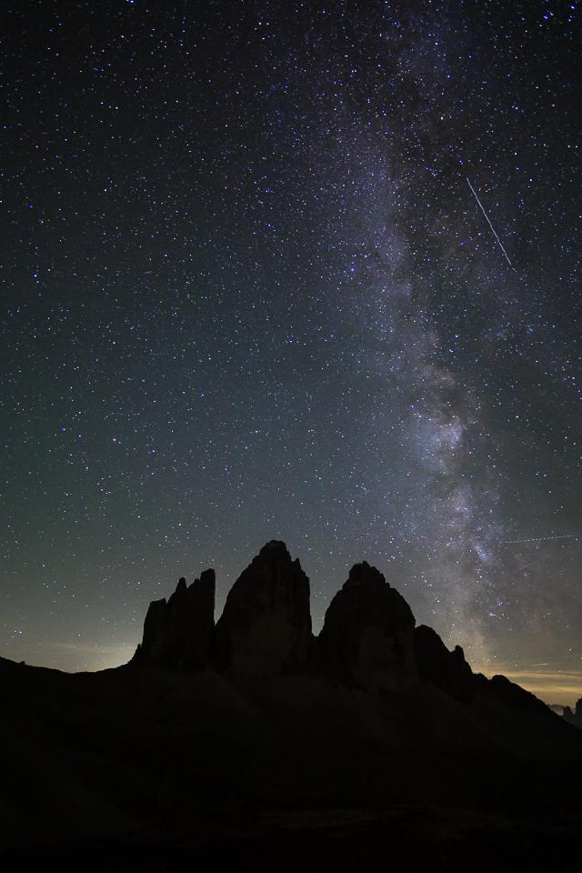 Млечный путь в Доломитах / Milky way in Dolomites, Italy