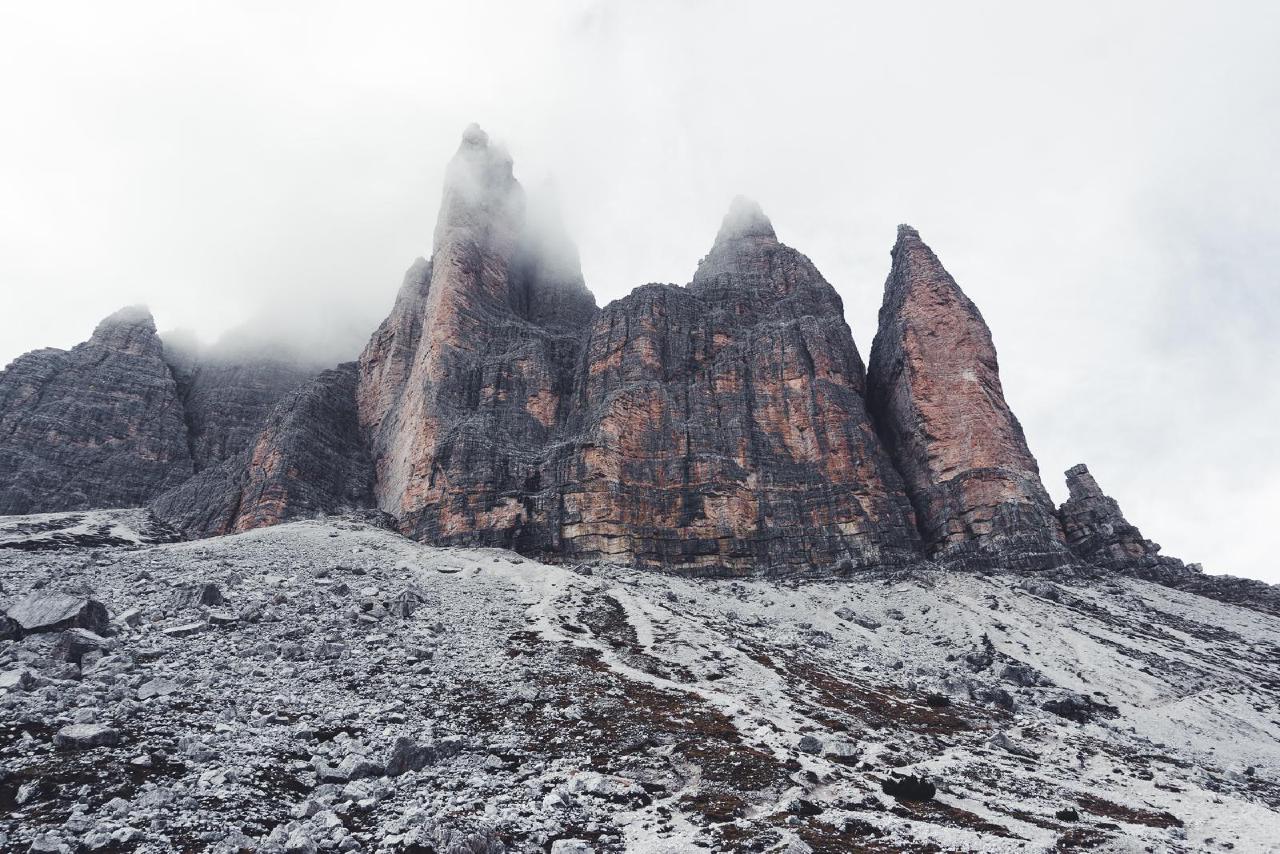 Обратная сторона Зубцов / Back side of Three Peaks, Italy Обратная сторона Зубцов / Back side of Three Peaks, Italy
