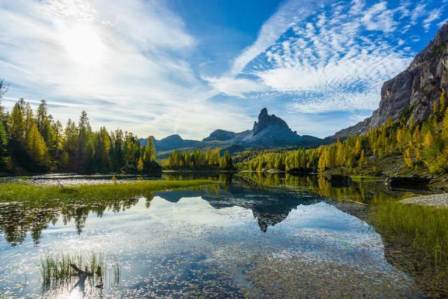 Осень на озере Federa / Autumn at Lago Federa.~4 hours hike for sure worth the result, really great surroundings.