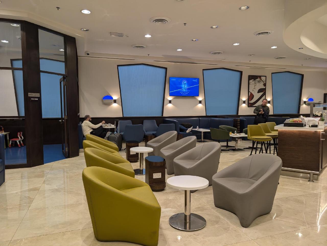 Pearl Lounge Interior